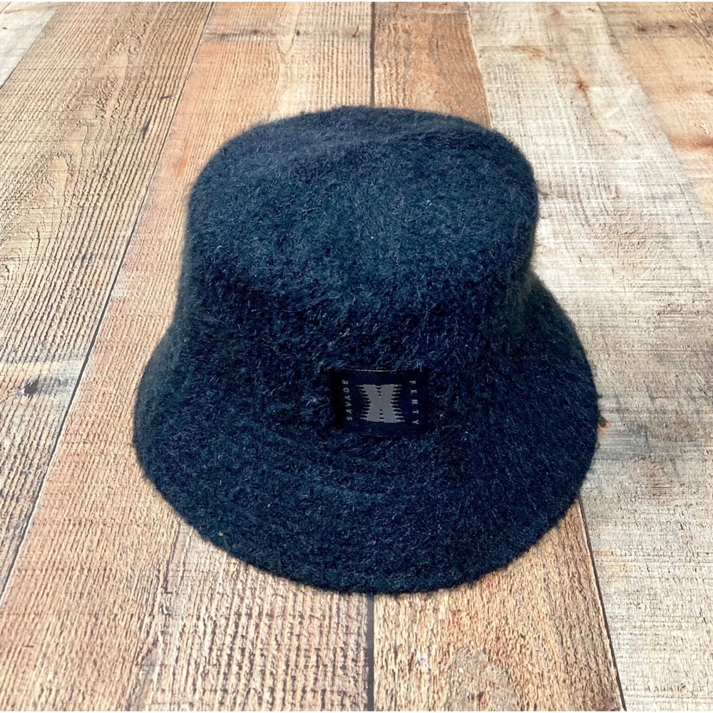 Savage X‎ Fenty Black Fuzzy Bucket Hat Eyelash Knit Logo Patch One Size